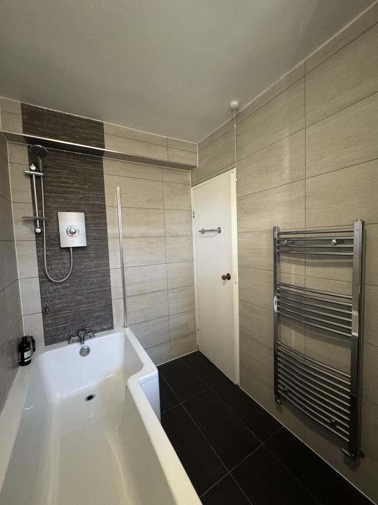8. bathroom 2