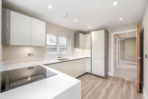 undefined, High Street, Old Woking, Woking, GU22
