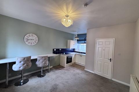 1 bedroom ground floor flat to rent, Station Road, Bovey Tracey