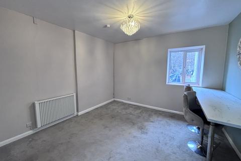 1 bedroom ground floor flat to rent, Station Road, Bovey Tracey