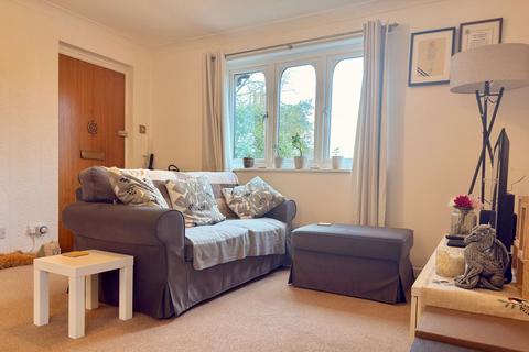 1 bedroom flat for sale, Solesbridge Lane, Rickmansworth WD3