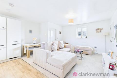 undefined, Dray Gardens, Buntingford SG9