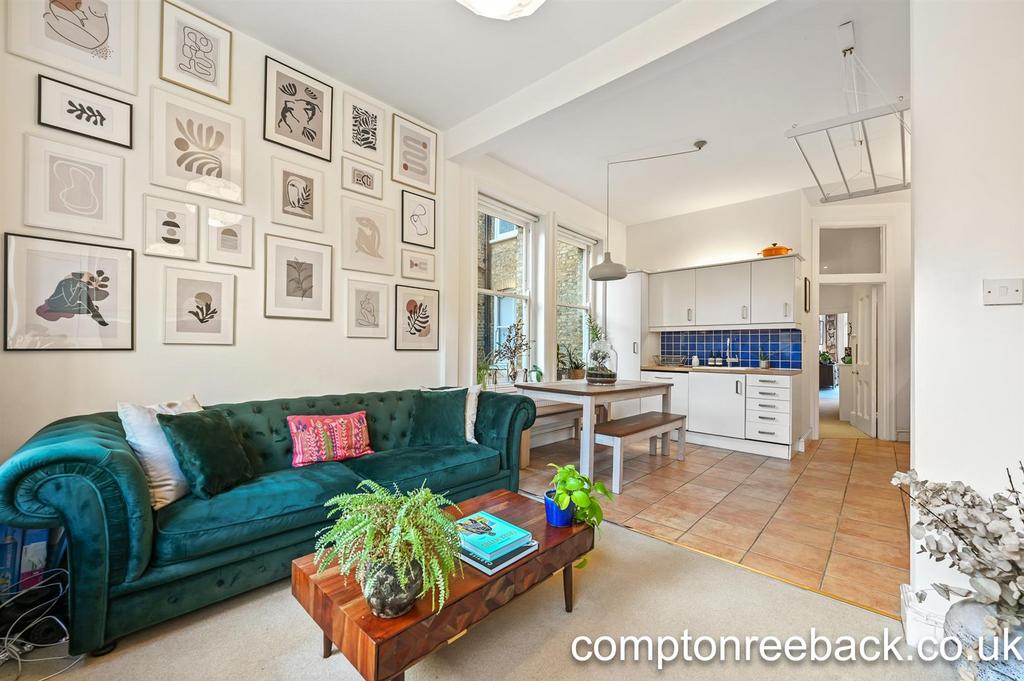 CR -  Wymering Mansions - Reception B3 (1).jpg