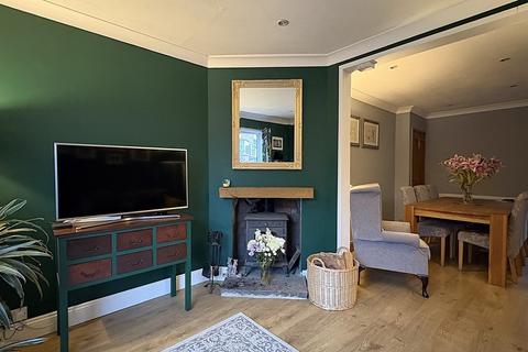 3 bedroom semi-detached house for sale, Kings Road, Melton Mowbray