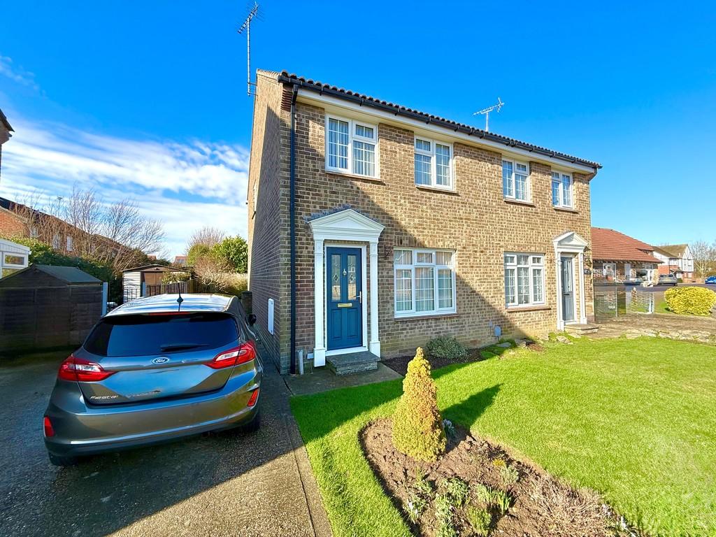 44 Davits Drive Front 1