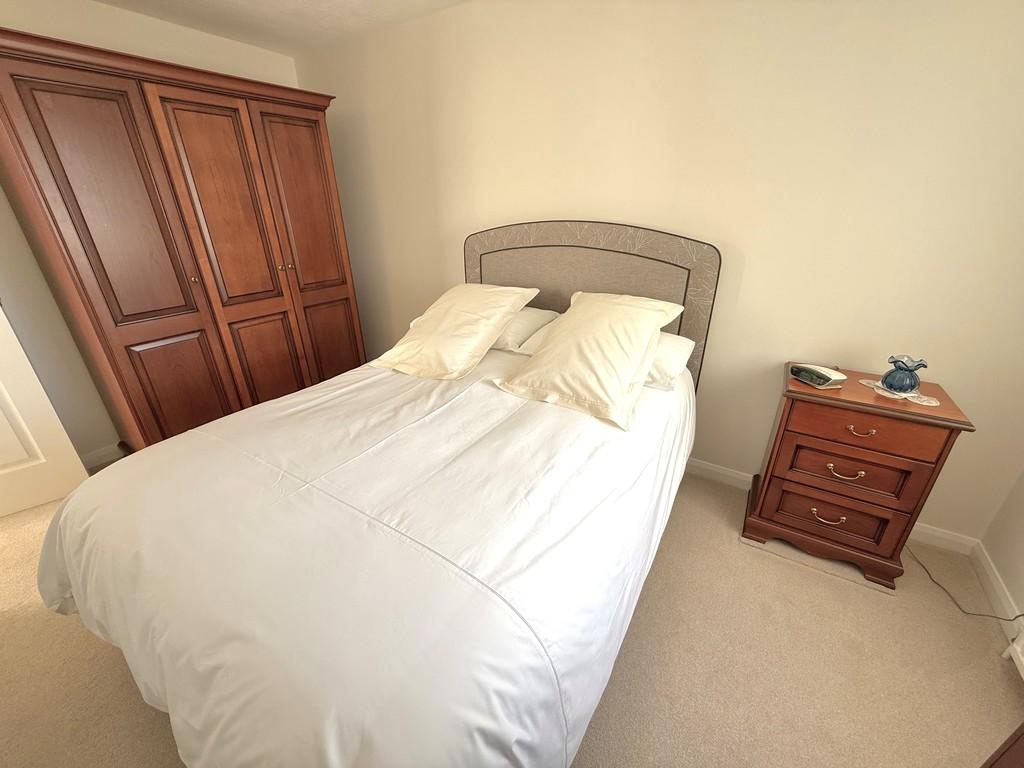 44 Davits Drive Bed1 2