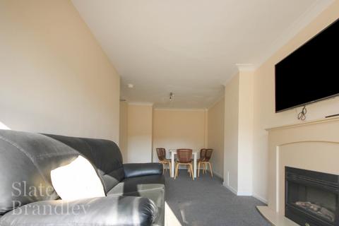 1 bedroom terraced house to rent, Room 1 Saxton Close, Beeston, Nottingham, Nottinghamshire, NG9