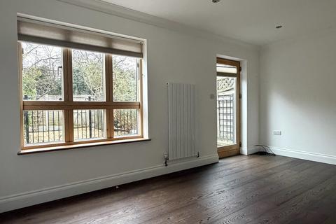 undefined, Riverside, Cambridge CB5