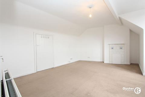 2 bedroom flat to rent, Deans Lane, Edgware, HA8