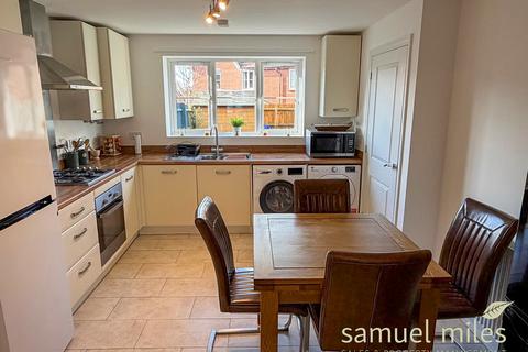 undefined, Toynbee Avenue, Swindon SN25