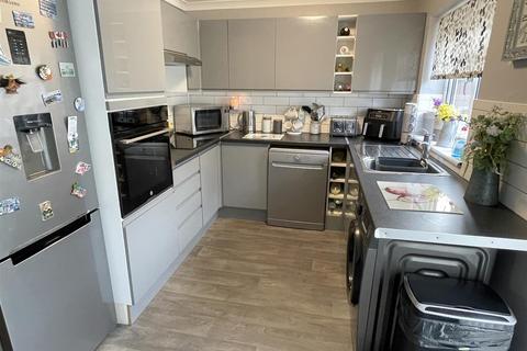 3 bedroom semi-detached house for sale, Beckford Close, Plymouth PL7