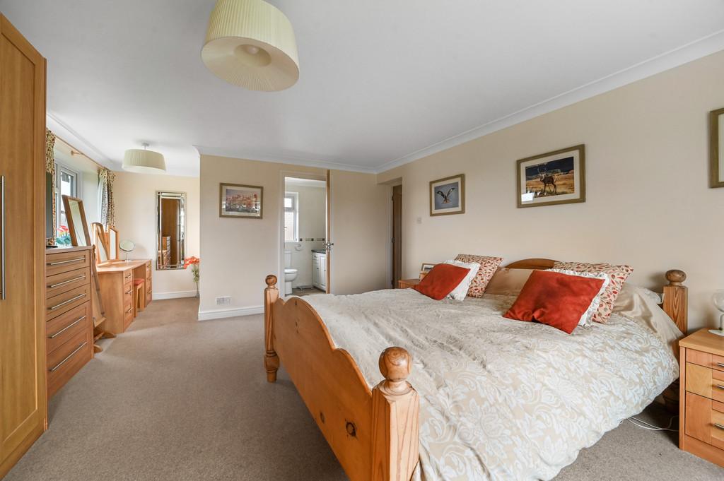 Sunny Mead-bedroom (3)