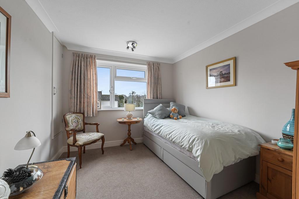 Sunny Mead-bedroom (5)