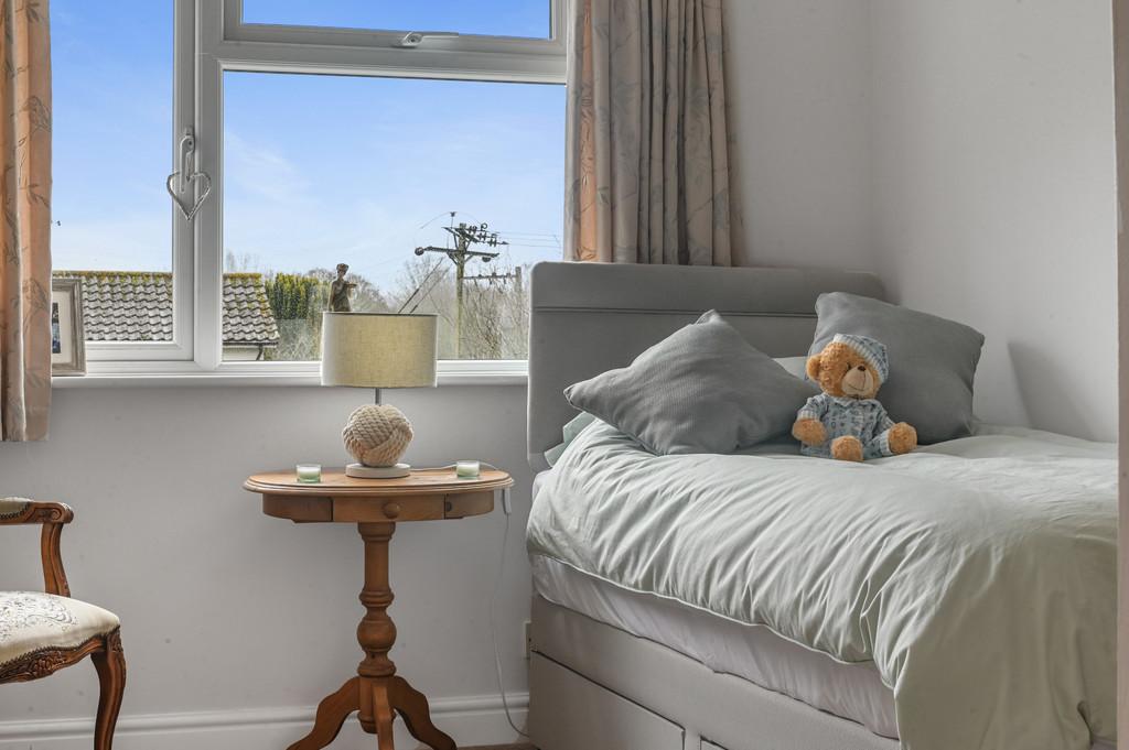 Sunny Mead-bedroom (8)