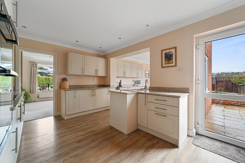 Sunny Mead-kitchen