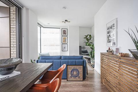 1 bedroom flat to rent, Macclesfield Road, Clerkenwell, London, EC1V