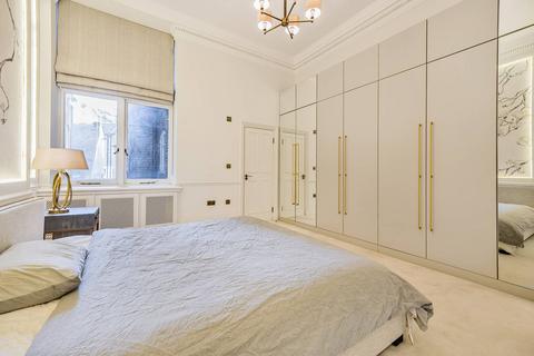1 bedroom flat to rent, Pont Street, Knightsbridge, London, SW1X