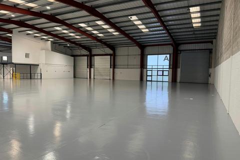 Industrial development to rent, Union Rd Bolton BL2 2HP