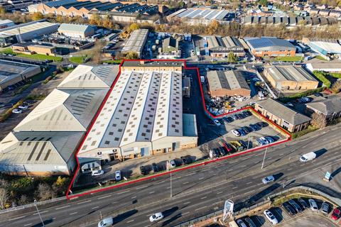 Industrial unit to rent, Monckton Rd Wakefield WF2 7AS