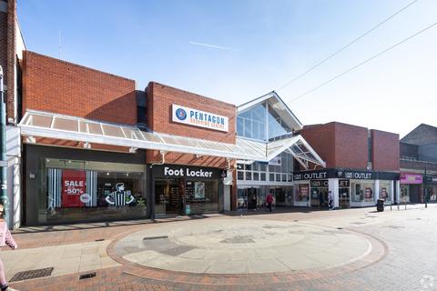 Retail property (high street) to rent, The Pentagon Chatham ME4 4HY