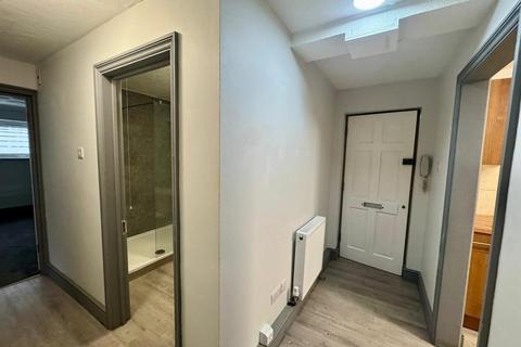 2 bedroom flat to rent, Brandon House, Southsea