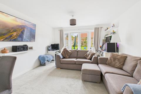 2 bedroom terraced house for sale, Aylesbury, AYLESBURY HP20