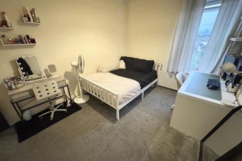 3 bedroom terraced house for sale, Heights Lane, Greater Manchester OL12