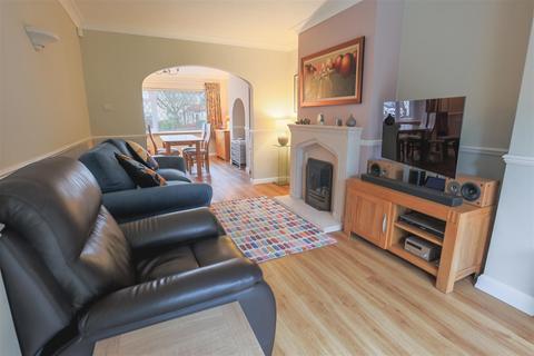 4 bedroom semi-detached house for sale, Fabian Crescent, Shirley, Solihull