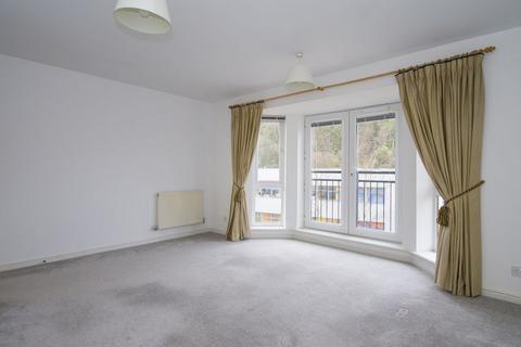 2 bedroom flat for sale, The Landings, Penarth