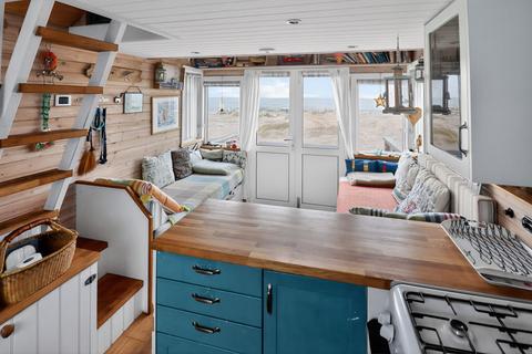 1 bedroom detached house for sale, Mudeford Sand Spit, Christchurch