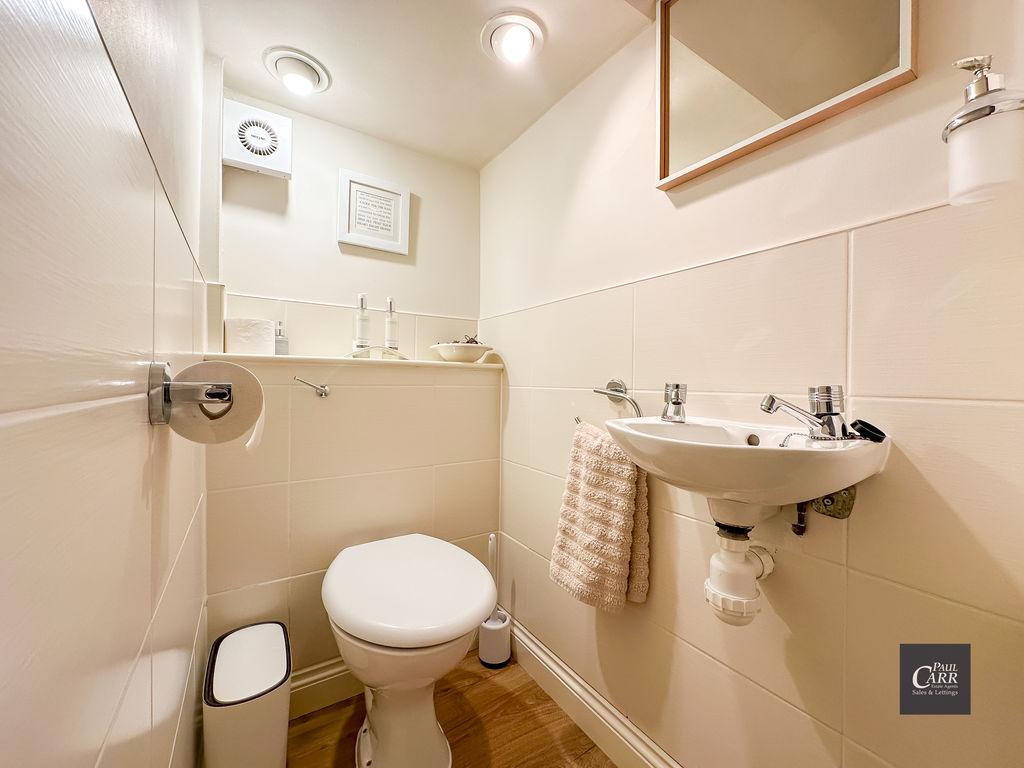 Ground floor wc