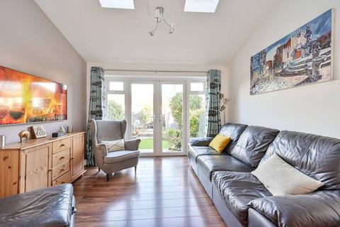 undefined, Worton Road, Isleworth, TW7
