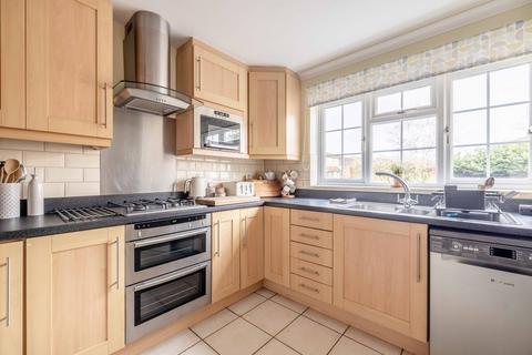3 bedroom terraced house for sale, Penn Road, Datchet  SL3