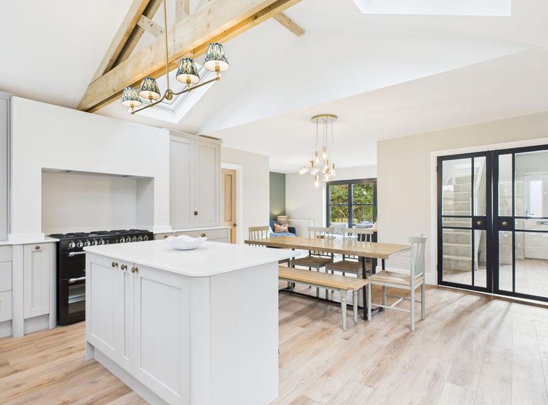 Kitchen diner