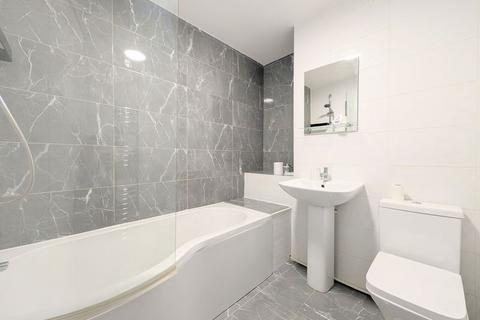 undefined, To Let - Viceroy Court, Lord Street, Southport - Two Bedroom Third Floor Apt