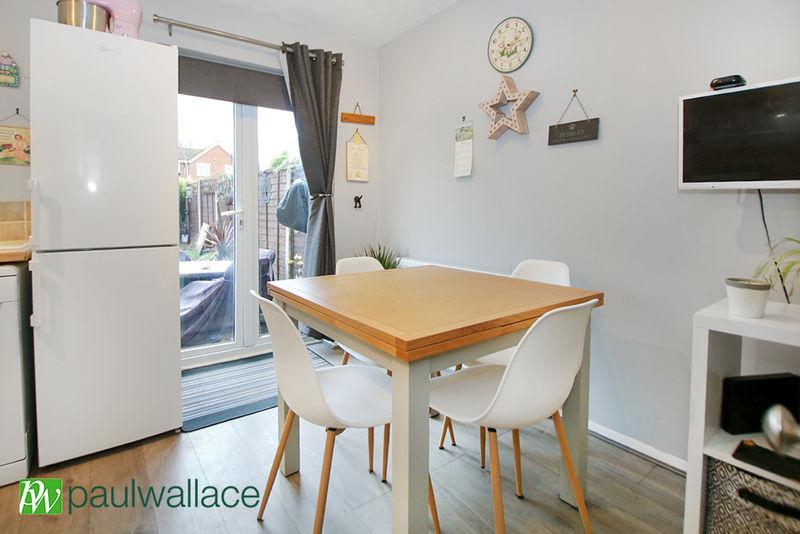 Kitchen Dining Area
