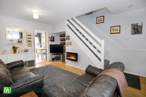 2 bedroom terraced house for sale, Bushbarns, West Cheshunt