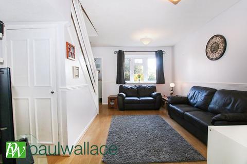 2 bedroom terraced house for sale, Bushbarns, West Cheshunt