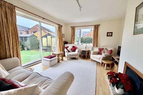3 bedroom detached house for sale, Oakland Way, Flackwell Heath HP10