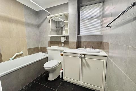 3 bedroom apartment for sale, Cressington Place, Bourne End SL8