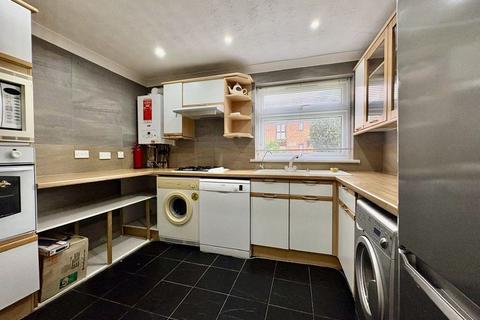 3 bedroom apartment for sale, Cressington Place, Bourne End SL8