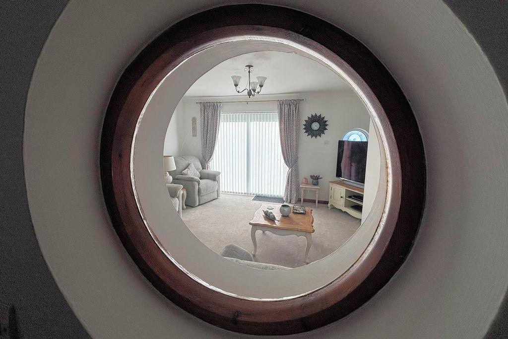 Port Hole Window