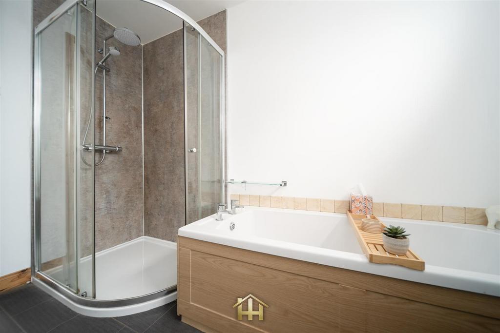24 Ravensby-0017.jpg