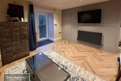 undefined, Netherdale Sung, Green Lane, Buxton