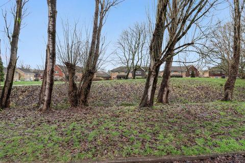 4 bedroom house for sale, Mill Pond Road, Windlesham GU20