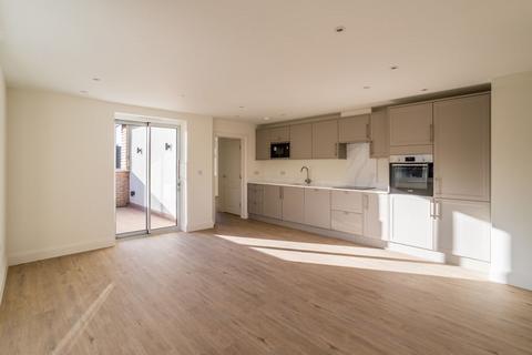 undefined, 18 Brambledown Road, Sanderstead CR2