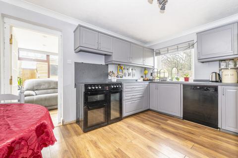 undefined, Buller Close, Crowborough