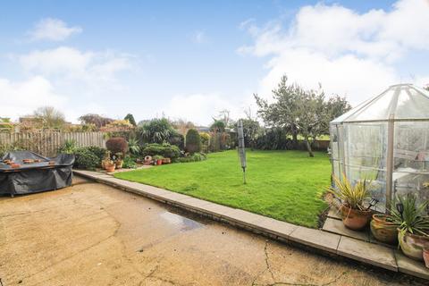 4 bedroom detached house for sale, Russell Way, Bedford MK43