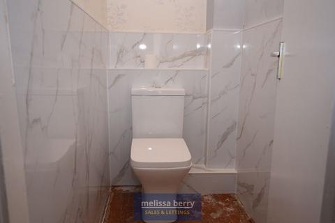 2 bedroom apartment for sale, St. Anns Road, Manchester M25