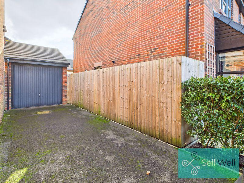 Detached Garage